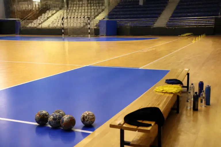 Handbalistele din Săveni participă la turneul „Educație prin handbal” de la București